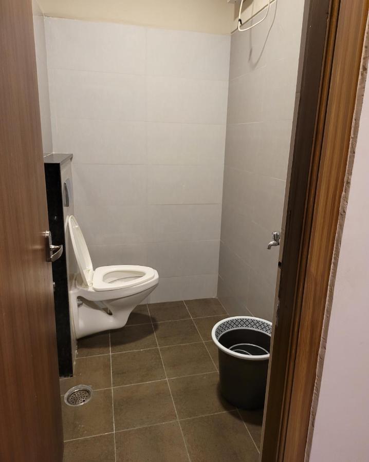 M Square Hotel Vellore Szoba fotó